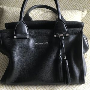 Michael Kors satchel GUC